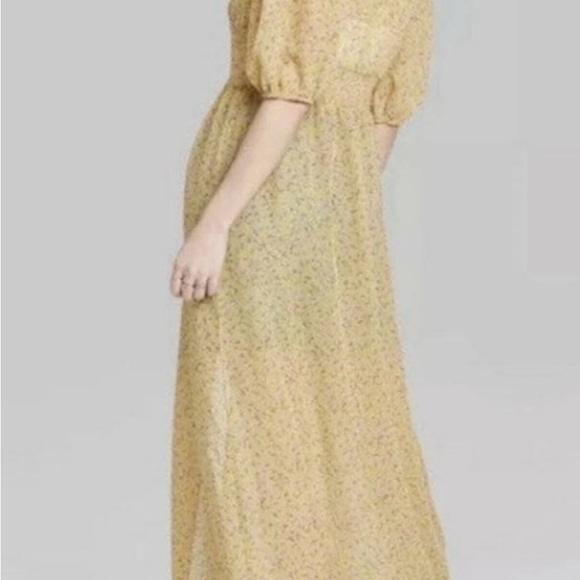 Elegant Yellow Floral Maxi Dress - Picture 2 of 5